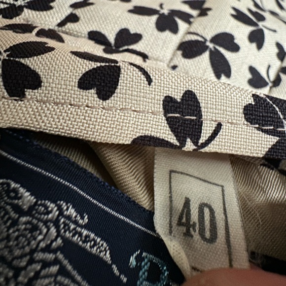 Burberry skirt - Picture 5 of 10